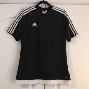 💰Just Reduced💰Adidas Climalite black tee with logo top corner Sz M